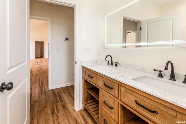 1106 HORIZON Drive, Marion, IL 62959