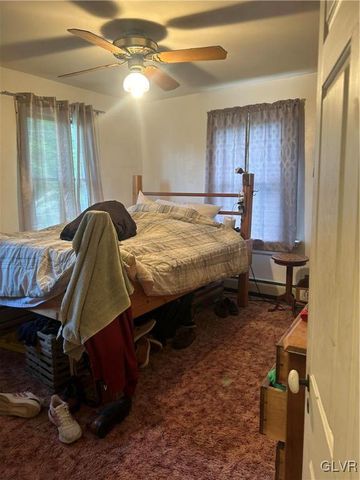 696 South Delaware Drive, Upper Mt Bethel Twp, PA 18343