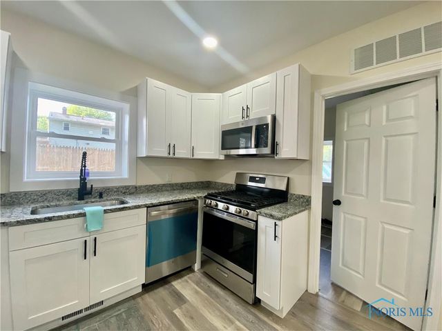 5240 Rambo Lane, Toledo, OH 43623