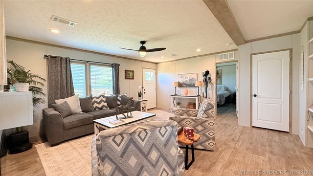 9323 S 42575, Inola, OK 74036