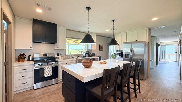 9323 S 42575, Inola, OK 74036