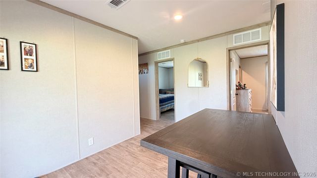 9323 S 42575, Inola, OK 74036