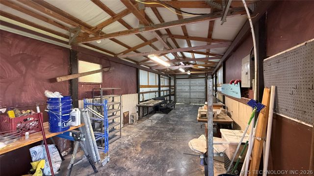 9323 S 42575, Inola, OK 74036