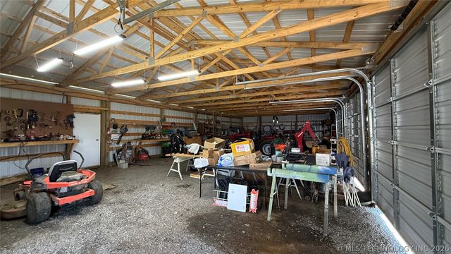 9323 S 42575, Inola, OK 74036