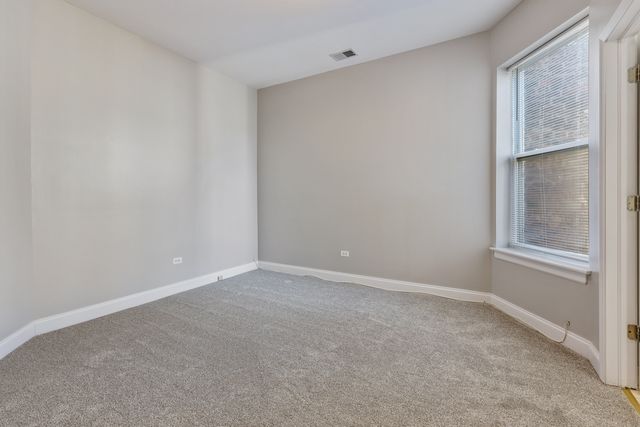 6231 S WOODLAWN Avenue 3N, Chicago, IL 60637