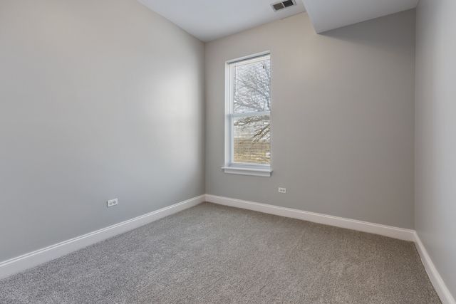 6231 S WOODLAWN Avenue 3N, Chicago, IL 60637