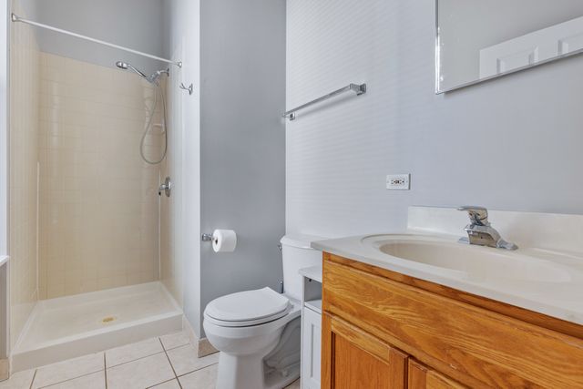 6231 S WOODLAWN Avenue 3N, Chicago, IL 60637