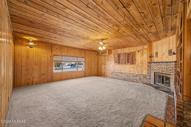 6282 E 33rd Street, Tucson, AZ 85711