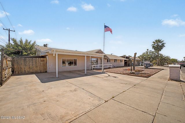 6282 E 33rd Street, Tucson, AZ 85711