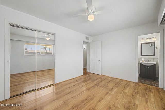 6282 E 33rd Street, Tucson, AZ 85711