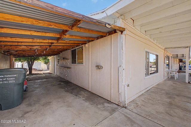 6282 E 33rd Street, Tucson, AZ 85711