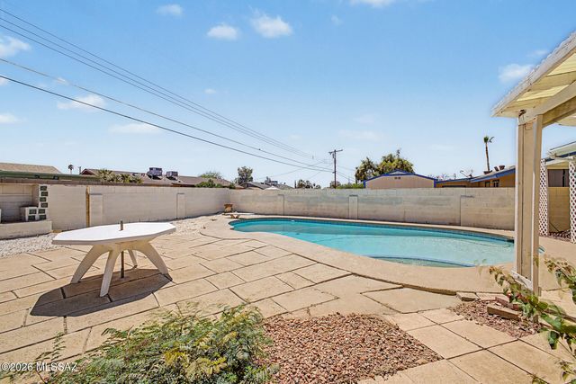 6282 E 33rd Street, Tucson, AZ 85711