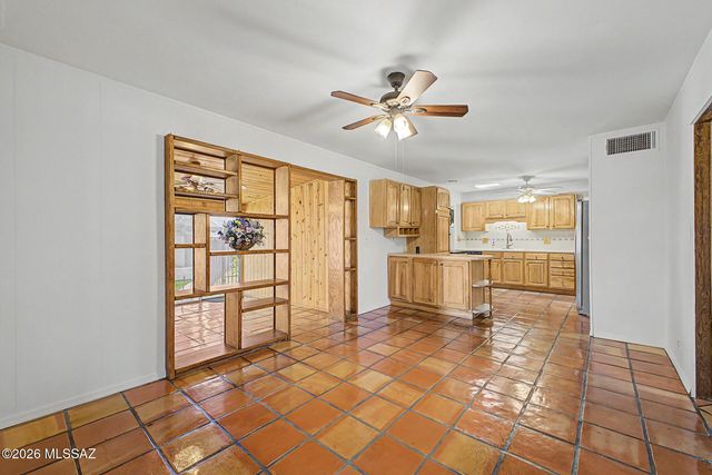 6282 E 33rd Street, Tucson, AZ 85711