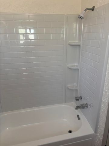 427 Odelia Road NE, Corrales, NM 87048