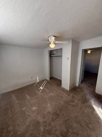 427 Odelia Road NE, Corrales, NM 87048