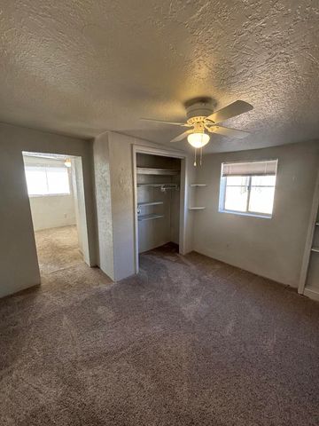 427 Odelia Road NE, Corrales, NM 87048