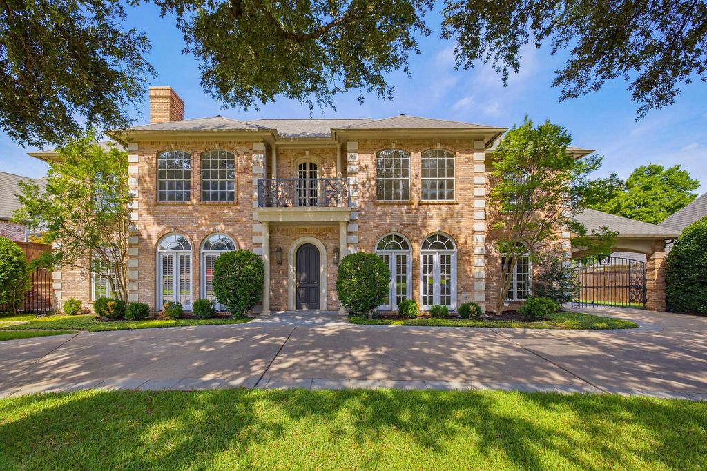 6208 Troon Road, Fort Worth, TX 76132