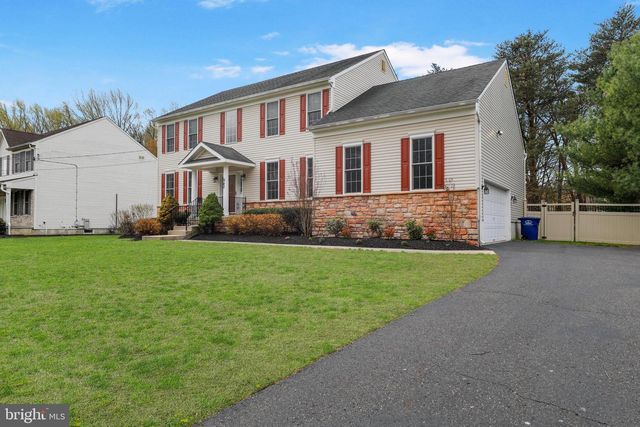 542 HARTFORD ROAD, Mount Laurel, NJ 08054