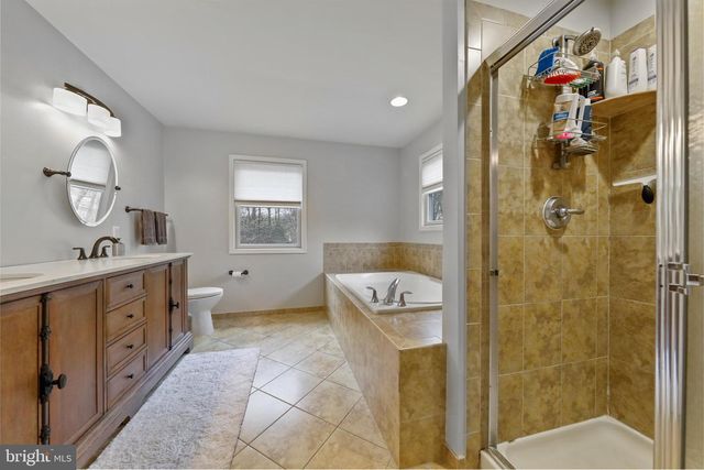 542 HARTFORD ROAD, Mount Laurel, NJ 08054