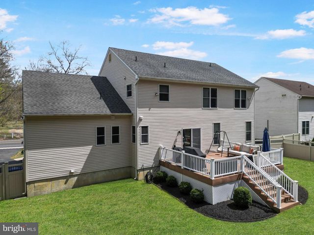542 HARTFORD ROAD, Mount Laurel, NJ 08054