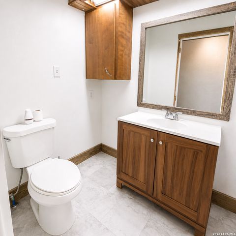 512 Southwind Loop, Seguin, TX 78155