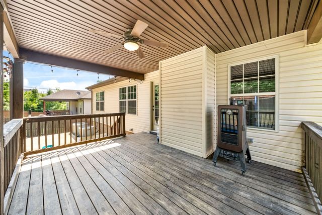 3296 Timberdale Dr, Clarksville, TN 37042