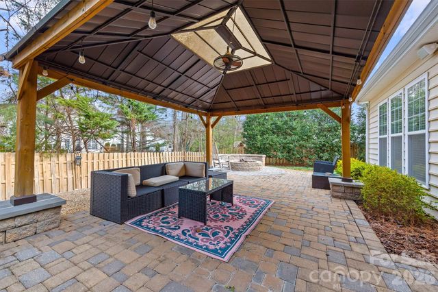 417 Silver Cypress Lane, Fort Mill, SC 29708