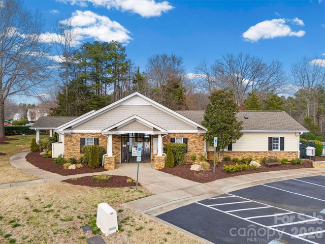 417 Silver Cypress Lane, Fort Mill, SC 29708