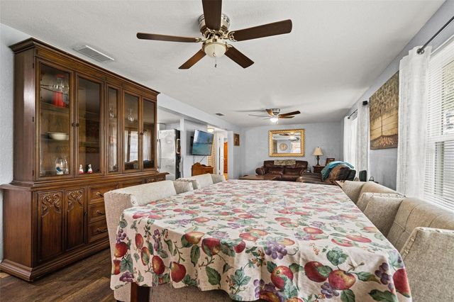 8343 YELLOW PINE AVENUE, Brooksville, FL 34613