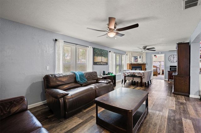 8343 YELLOW PINE AVENUE, Brooksville, FL 34613