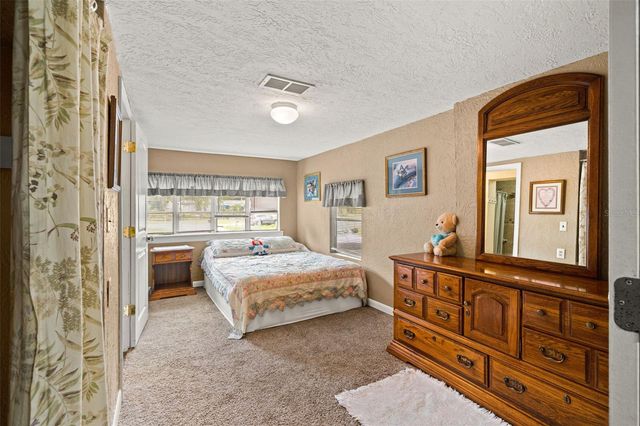 8343 YELLOW PINE AVENUE, Brooksville, FL 34613
