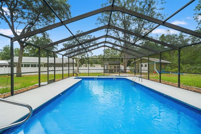 8343 YELLOW PINE AVENUE, Brooksville, FL 34613