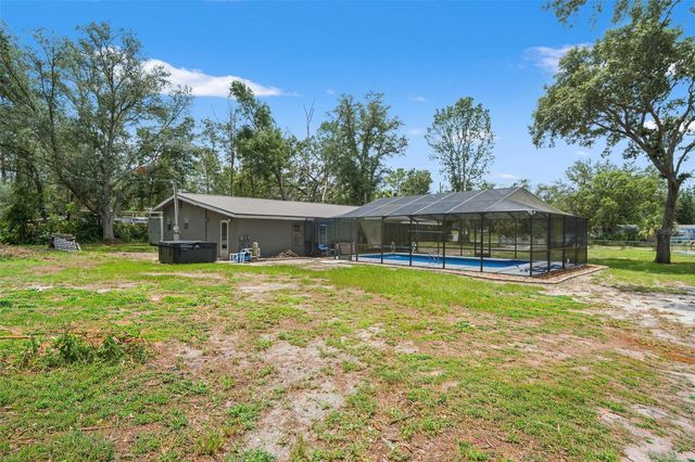 8343 YELLOW PINE AVENUE, Brooksville, FL 34613