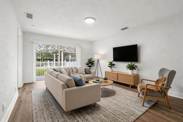5462 Via Delray Boulevard 123, Delray Beach, FL 33484