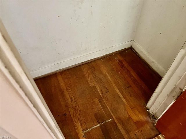 23 Tillerson DR, Newport News, VA 23602