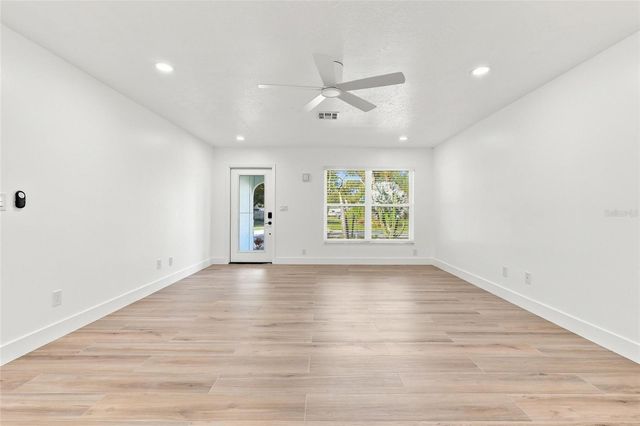 2881 POPPY ROAD, Venice, FL 34293