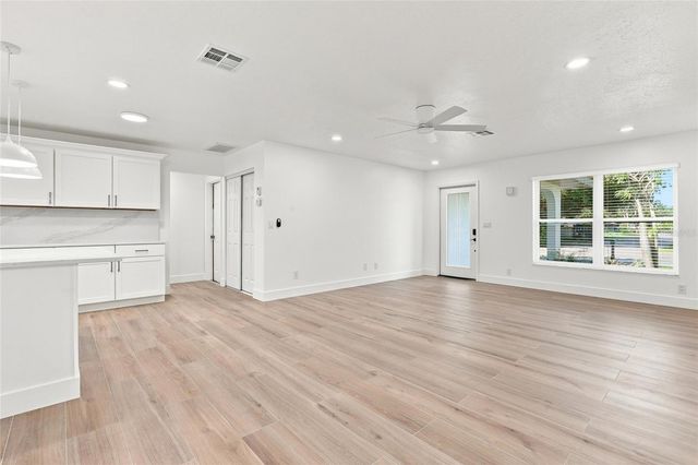 2881 POPPY ROAD, Venice, FL 34293