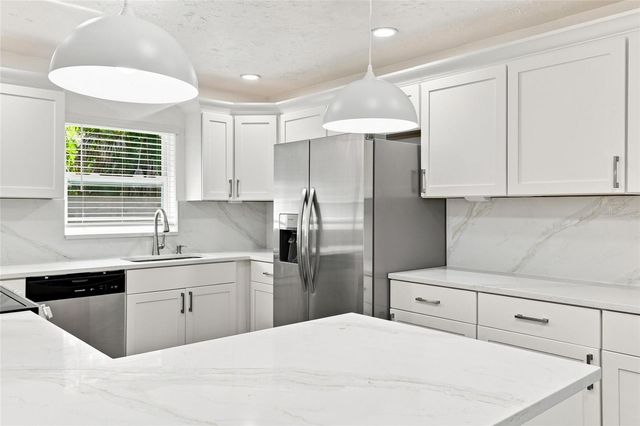 2881 POPPY ROAD, Venice, FL 34293