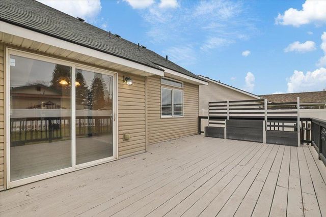 721 S McMillan Rd, Spokane Valley, WA 99016