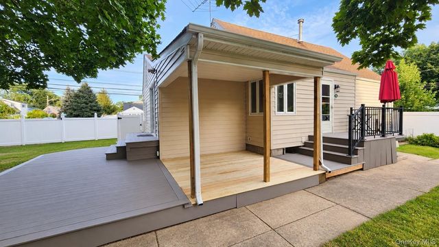 336 Jayne Boulevard, Port Jefferson Station, NY 11776