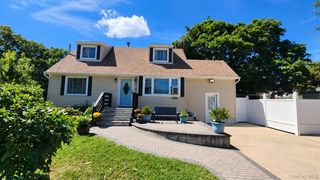 336 Jayne Boulevard, Port Jefferson Station, NY 11776
