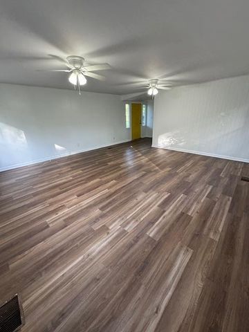 3017 W W Kelley Road, Tallahassee, FL 32311