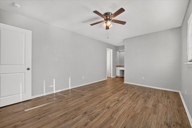 7012 Lincolnshire Lane, North Richland Hills, TX 76182
