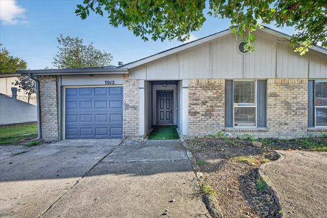 7012 Lincolnshire Lane, North Richland Hills, TX 76182