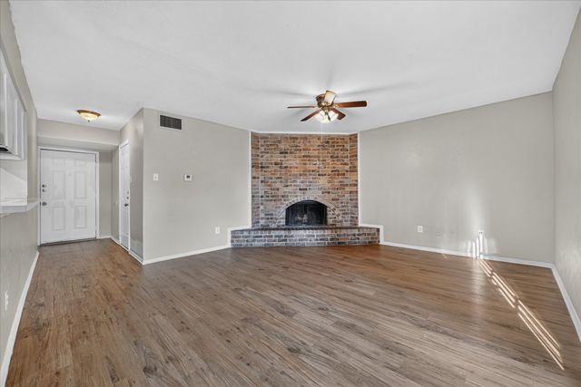 7012 Lincolnshire Lane, North Richland Hills, TX 76182