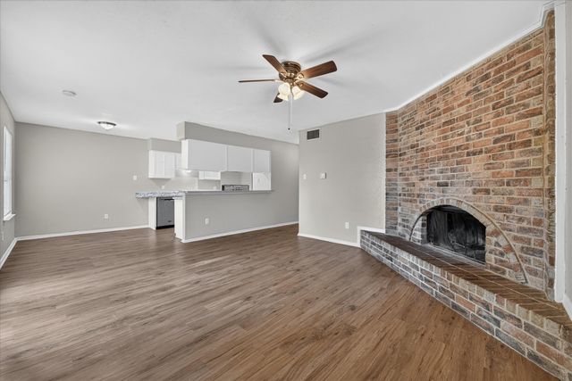 7012 Lincolnshire Lane, North Richland Hills, TX 76182