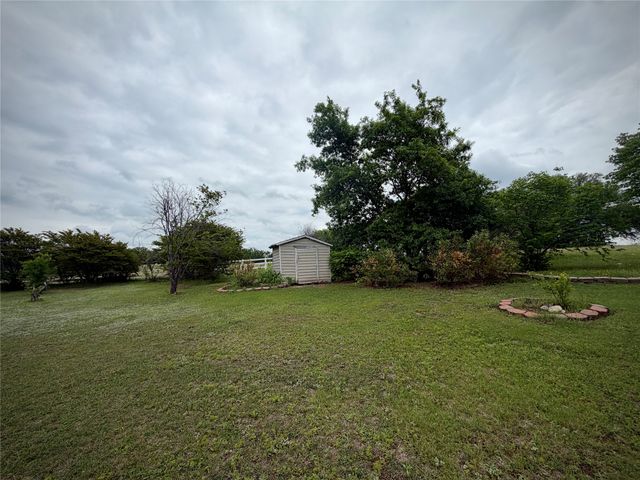 8816 Cleburne Highway, Granbury, TX 76049