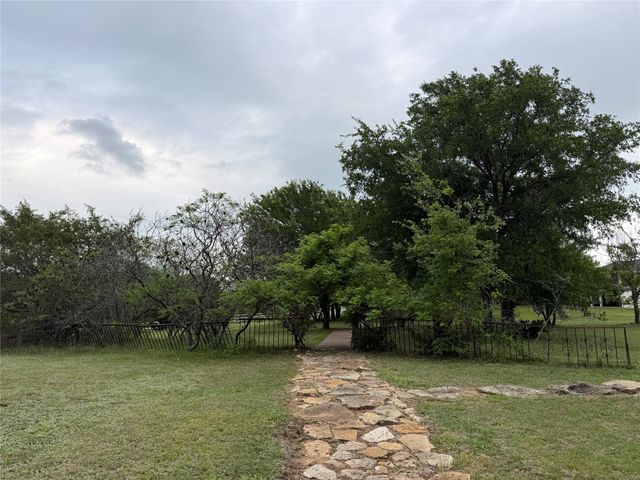 8816 Cleburne Highway, Granbury, TX 76049