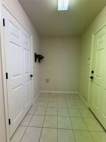 8816 Cleburne Highway, Granbury, TX 76049