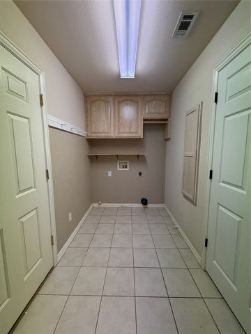 8816 Cleburne Highway, Granbury, TX 76049